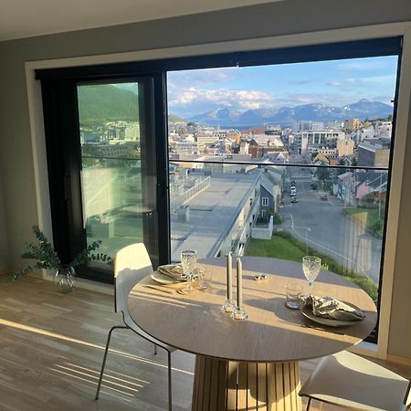 City Center 7Th Floor Apartement With Beautiful View Тромсьо Екстериор снимка